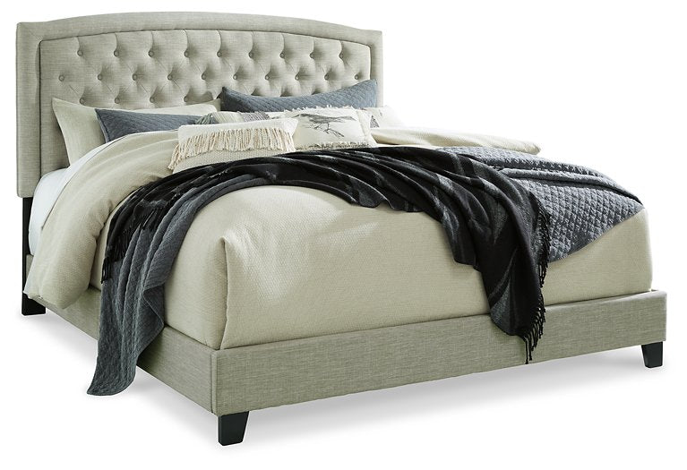 Jerary Upholstered Queen 4-Piece Set