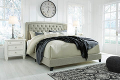 Jerary Upholstered Queen 4-Piece Set