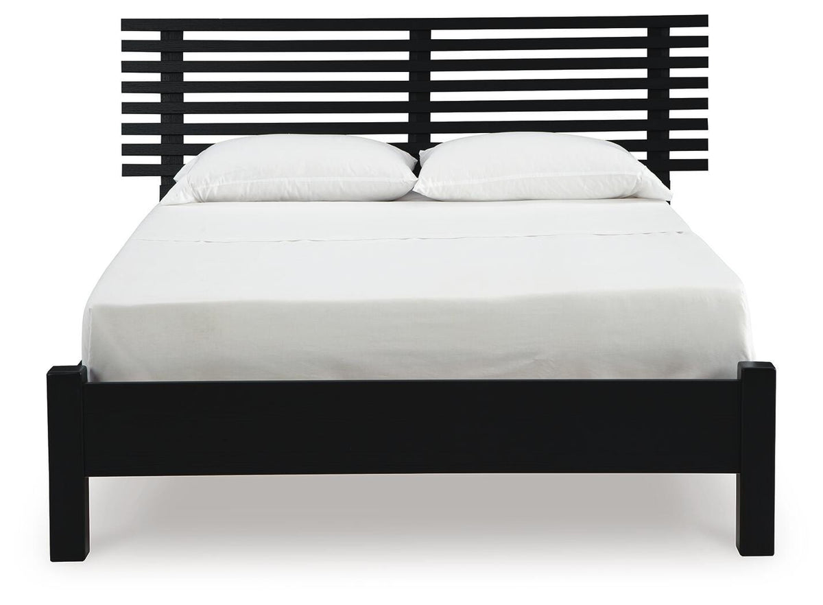 Danziar Full Slat Panel Bed