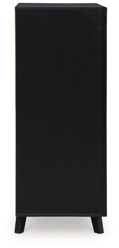 Danziar King Slat Headboard, Dresser, Mirror, Chest and Nightstand