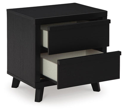 Danziar Queen Panel Bed, Dresser, Mirror, Chest and Nightstand