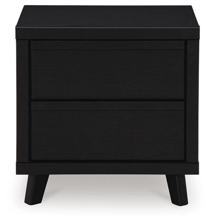 Danziar Queen Panel Bed, 2 Dressers and Nightstand