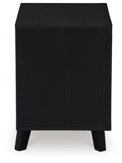 Danziar King Panel Headboard, Dresser, Mirror and Nightstand