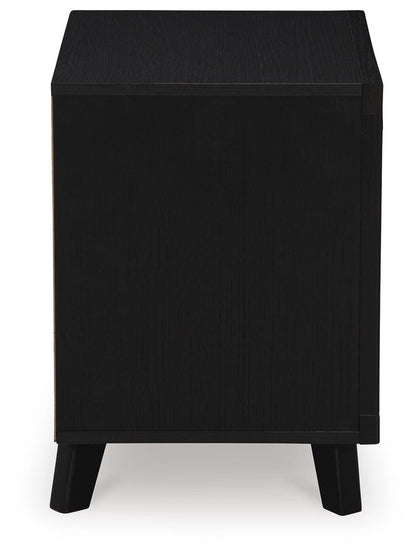 Danziar Queen Panel Bed, Dresser, Mirror, Chest and Nightstand