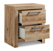Hyanna 4PC Bedroom Set