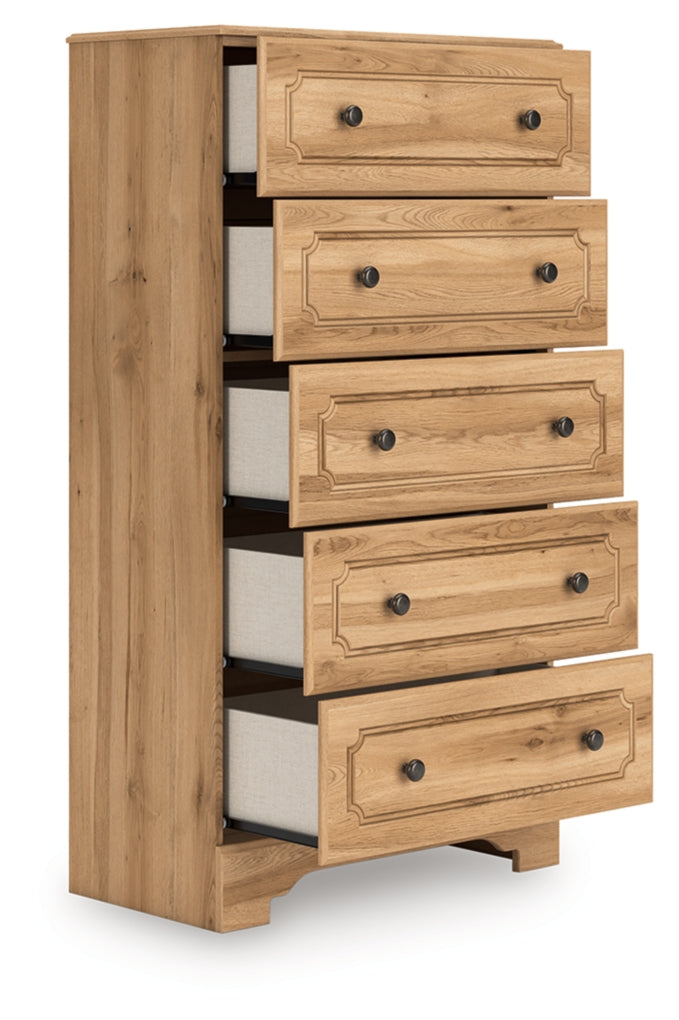 Galletyn Five Drawer Chest