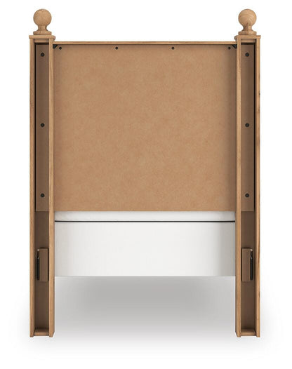 Aleaport Twin Panel Bed with Mirrored Dresser