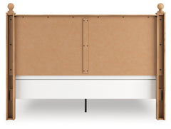 Galletyn King Panel Bed