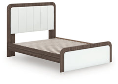 Mazilar Queen Upholstered Bed
