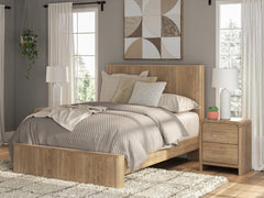 Dovander Queen Panel Platform Bed