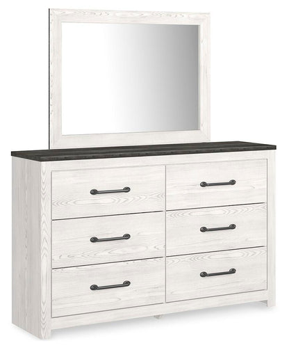 Gerridan 4PC Queen Bedroom Set with Mirrored Dresser & Nightstand