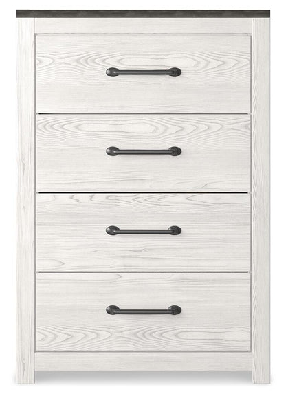 Gerridan Full Panel Bed with Mirrored Dresser, Chest and Nightstand