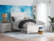 Gerridan Full Panel Bed with Mirrored Dresser, Chest and Nightstand