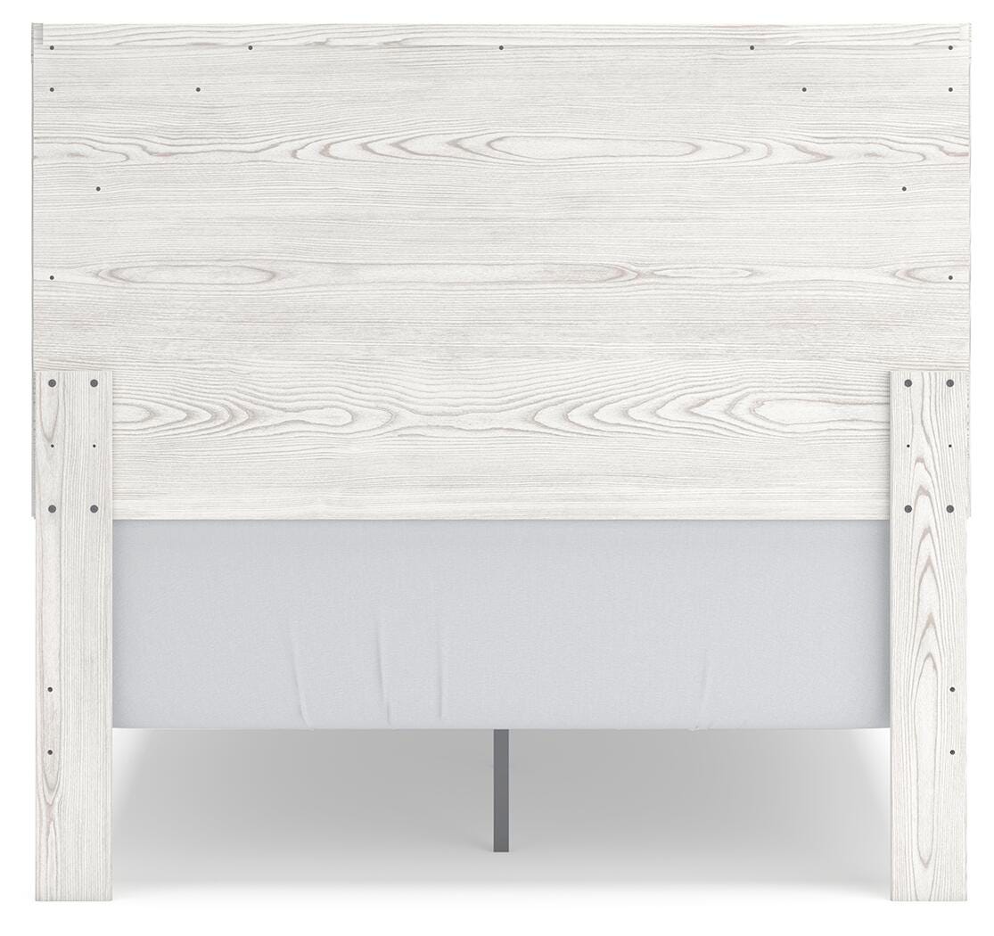 Gerridan Full Panel Bed with Mirrored Dresser, Chest and Nightstand
