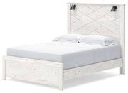 Gerridan 4PC Queen Bedroom Set with Mirrored Dresser & Nightstand