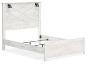 Gerridan 4PC Queen Bedroom Set with Mirrored Dresser & Nightstand