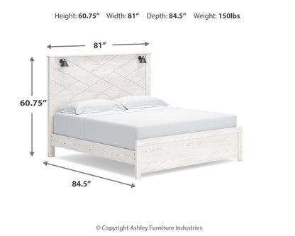 Gerridan King Panel Bed with Mirrored Dresser and Nightstand