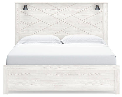 Gerridan King Panel Bed with Mirrored Dresser