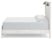 Gerridan King Panel Bed with Mirrored Dresser and Nightstand