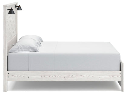 Gerridan King Panel Bed with Mirrored Dresser and Nightstand