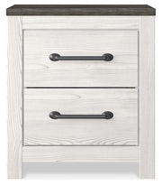 Gerridan Full Panel Bed with Mirrored Dresser, Chest and Nightstand