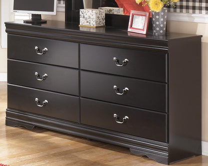 Huey Vineyard Full Sleigh Bed and Dresser