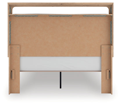 Hollymount Queen Upholstered Platform Bed