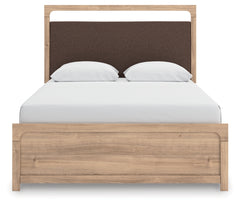 Hollymount Queen Upholstered Platform Bed