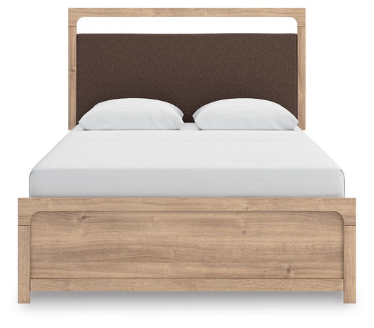 Hollymount Queen Upholstered Panel Bed