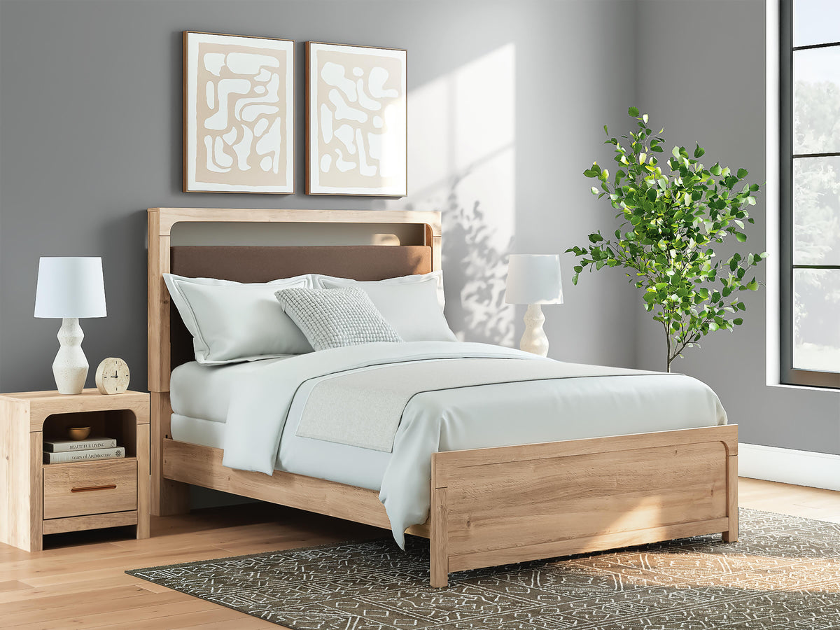 Kinlanni Queen Upholstered Panel Bed, Dresser, Mirror and Nightstand