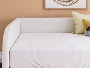 Shapella Full Upholstered Day Bed