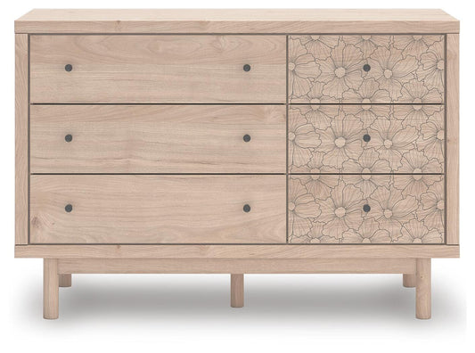 Shapella Six Drawer Dresser