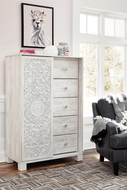 Paxberry Queen Panel Bed with Mirrored Dresser, Chest and Nightstand