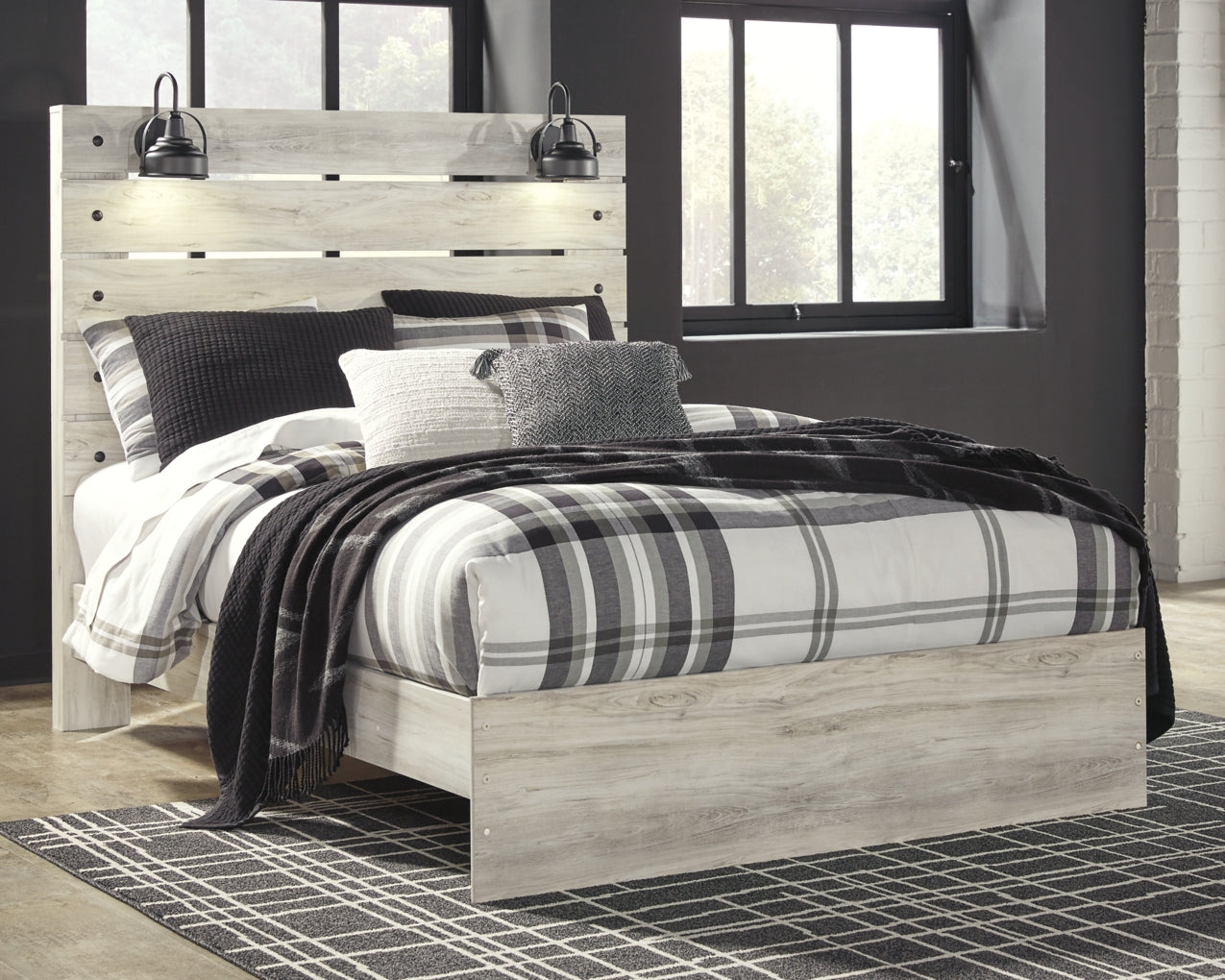 Cambeck Queen Panel Bed with Mirrored Dresser