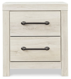 Cambeck King Panel Bed with Mirrored Dresser and Nightstand