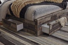 Derekson King Panel Bed with 4 Storage Drawers