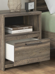 Elbrim King Panel Bed, Dresser, Mirror and Nightstand