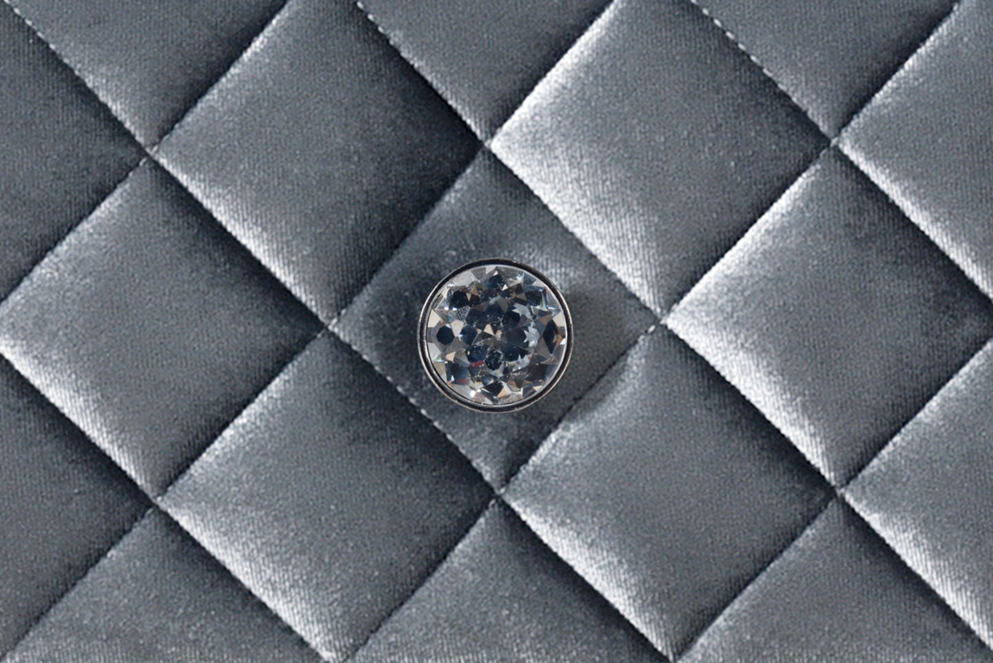Cameo Chest