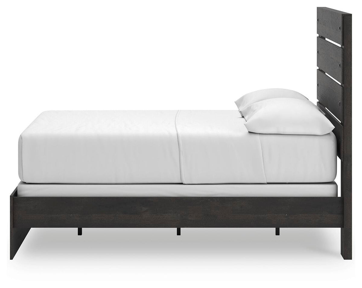 Hollivern Full Panel Bed, Dresser and Mirror