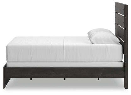 Delmorta Queen Panel Bed
