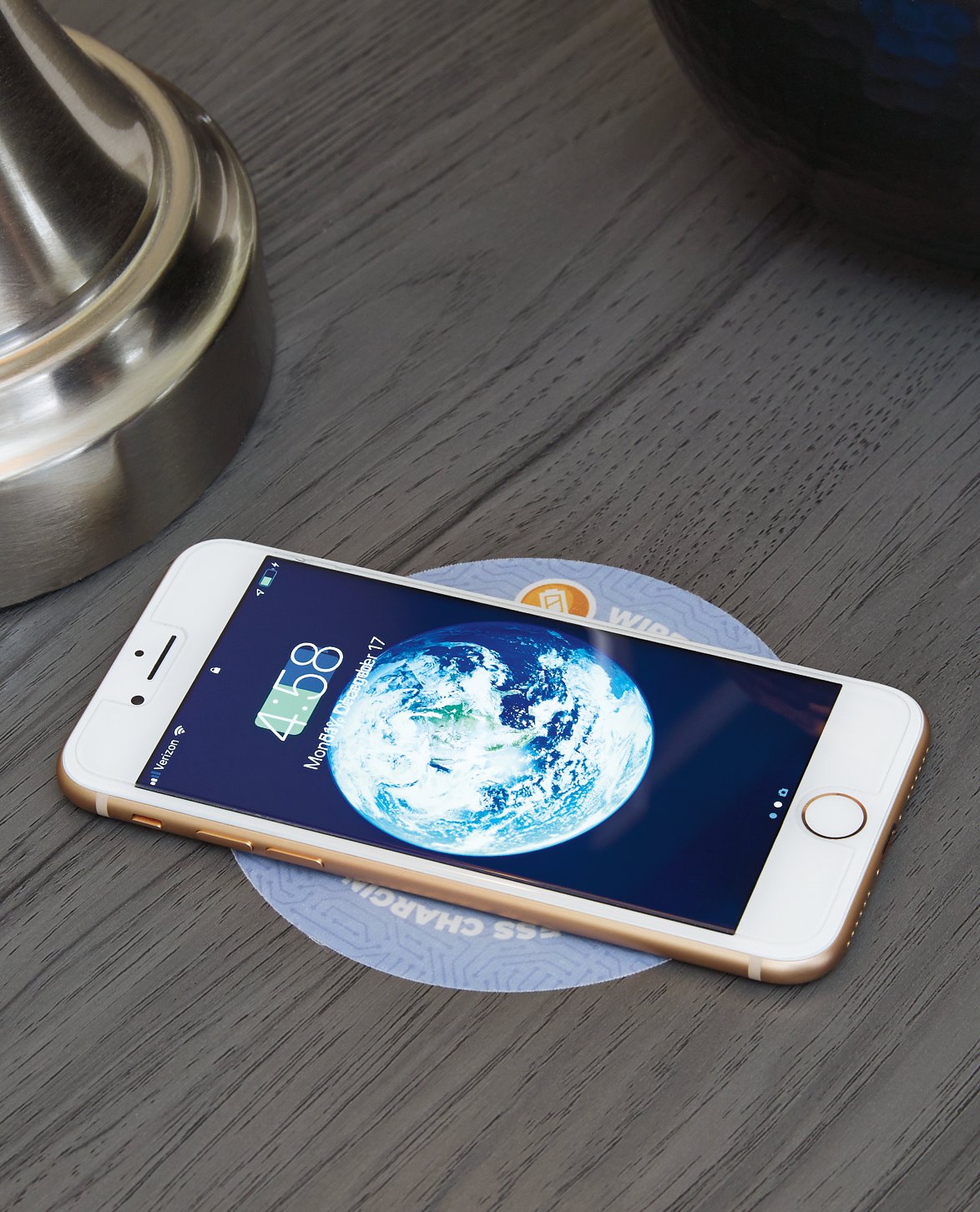 Mesita de noche Lodanna