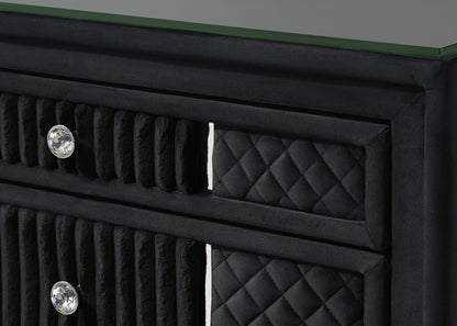 Armany Dresser