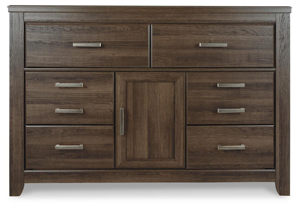 Juararo Six Drawer Dresser