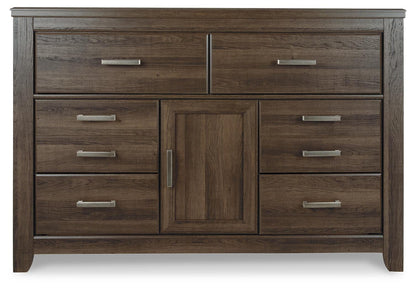Juararo Six Drawer Dresser