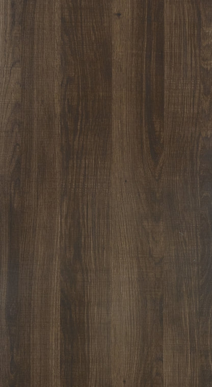 Juararo Queen Poster Bed with Mirrored Dresser and Chest