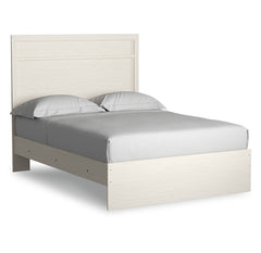 Stelsie Full Panel Bed with Mirrored Dresser and Nightstand