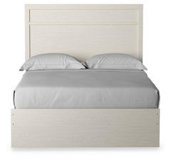 Stelsie Full Panel Bed with Mirrored Dresser and Nightstand