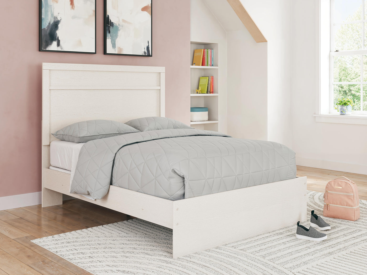 Stelsie Full Panel Bed