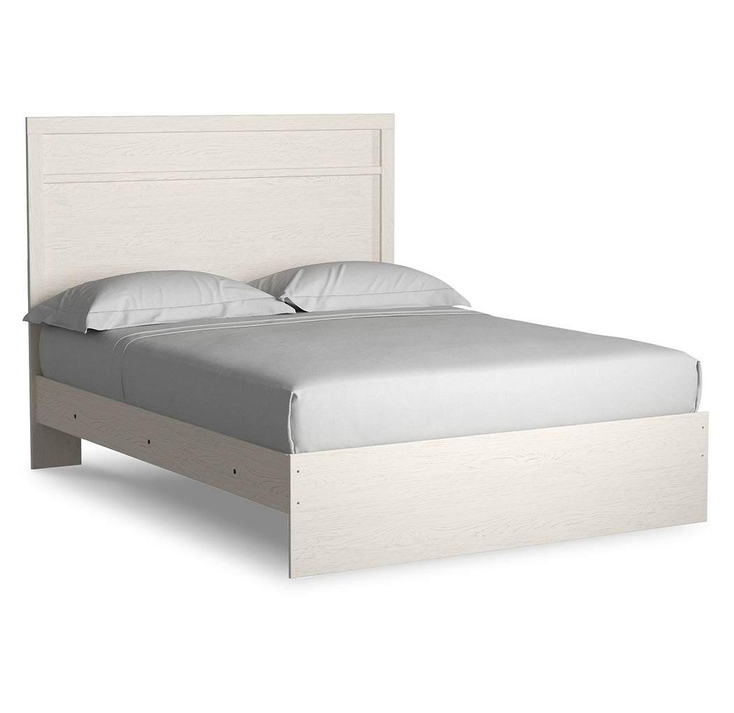 Stelsie Queen Panel Bed