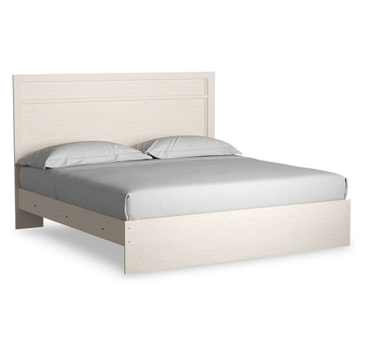 Stelsie King Panel Bed with Mirrored Dresser